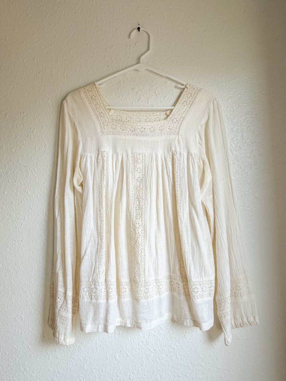 Vintage 1970's Hippie Boho Indian Gauze Peasant Top